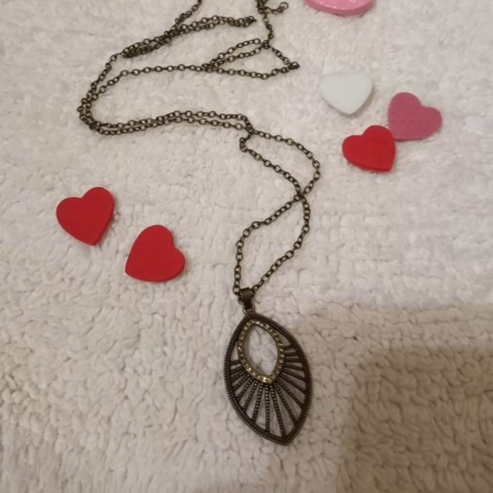 🆕 Court Couture Necklace set NWT